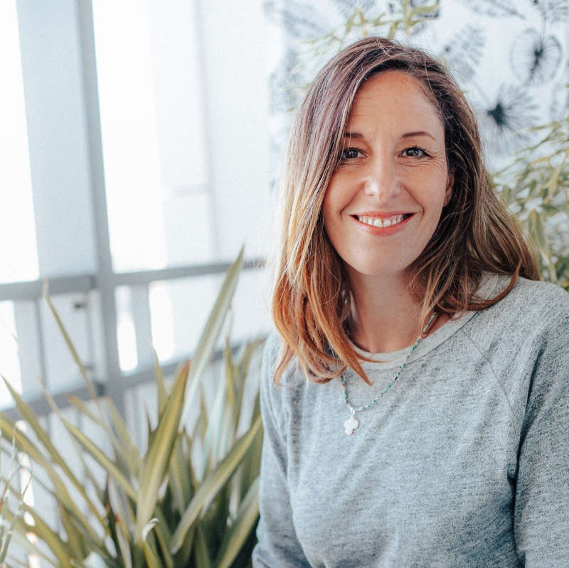 Isabelle Aumont, Un Balcon en Ville